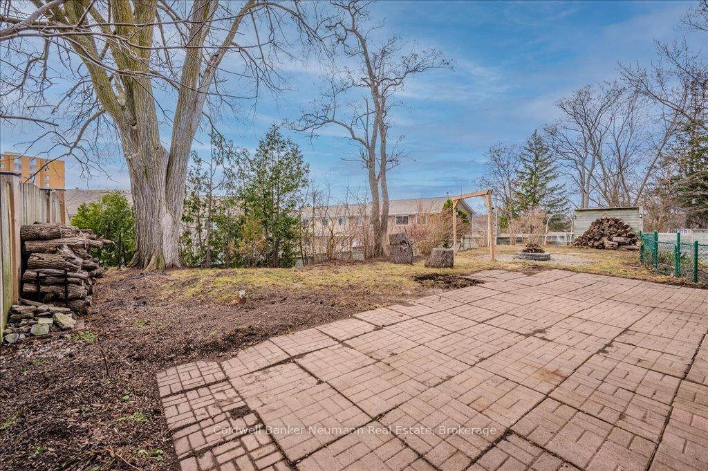 Photo 29 of 103 Hearth Crescent, Kitchener — HOMEH