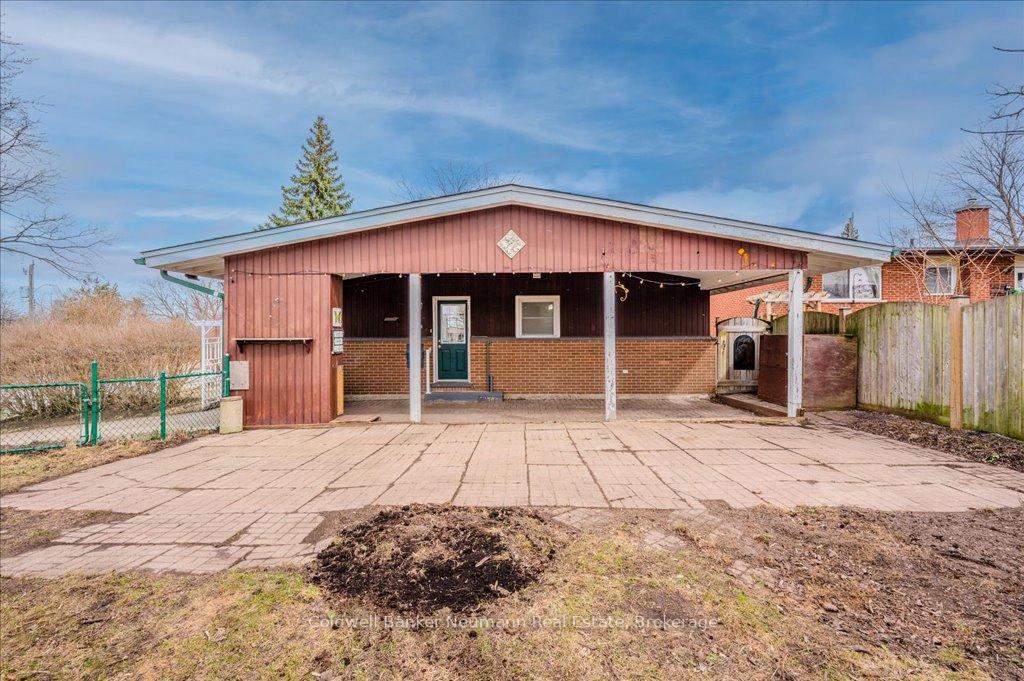 Photo 32 of 103 Hearth Crescent, Kitchener — HOMEH