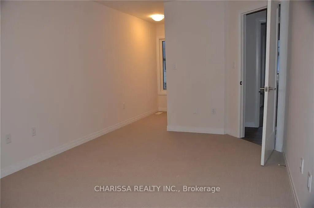 Photo 10 of 16 Workman Lane, Hamilton, Ancaster — HOMEH