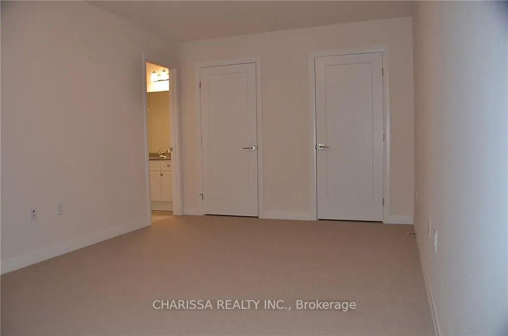 Photo 12 of 16 Workman Lane, Hamilton, Ancaster — HOMEH