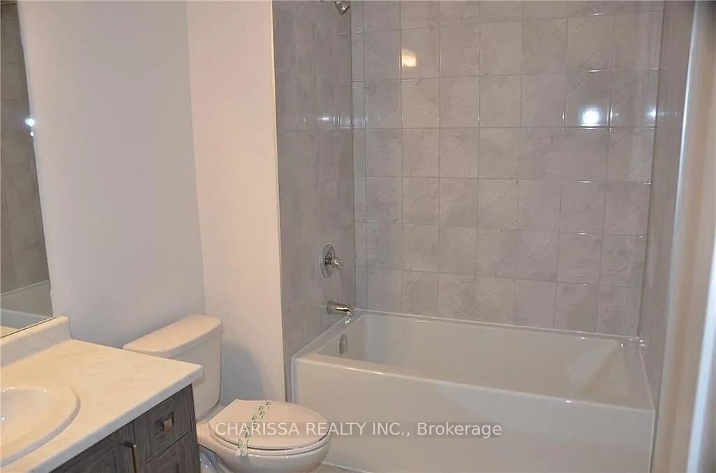 Photo 15 of 16 Workman Lane, Hamilton, Ancaster — HOMEH