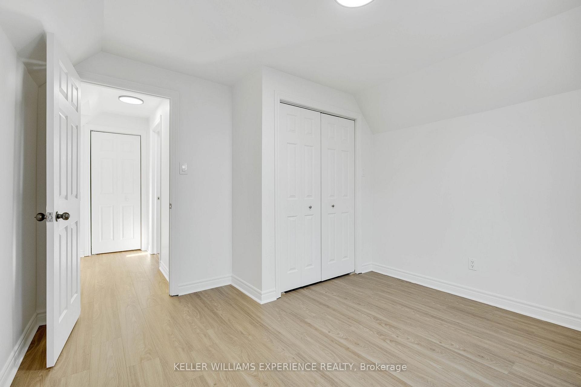 Photo 23 of 608 Bay Street, Midland — HOMEH