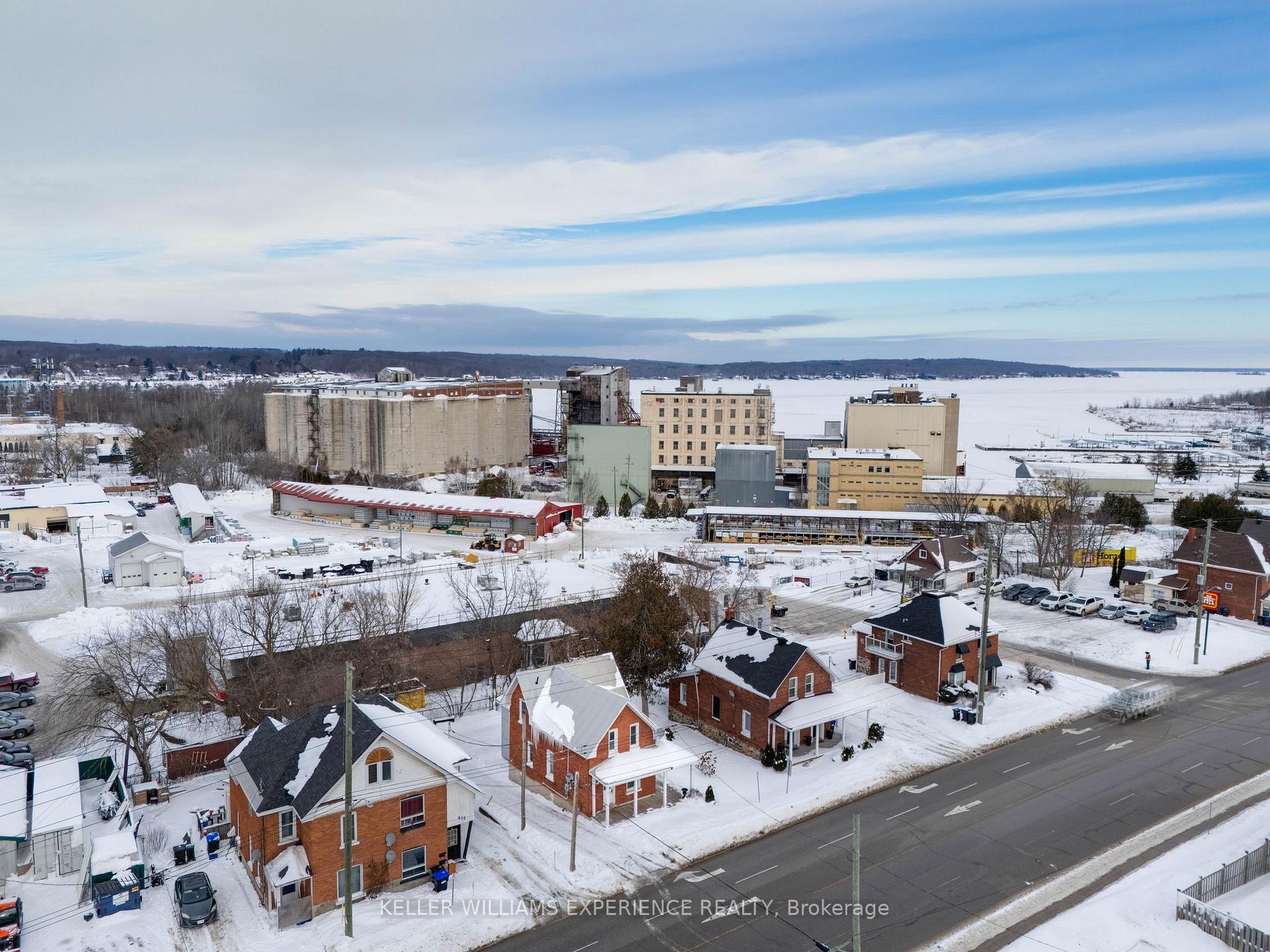 Photo 30 of 608 Bay Street, Midland — HOMEH