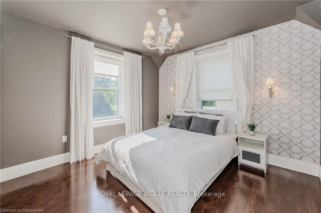 Photo 24 of 7 Richmond Avenue, Kitchener — HOMEH