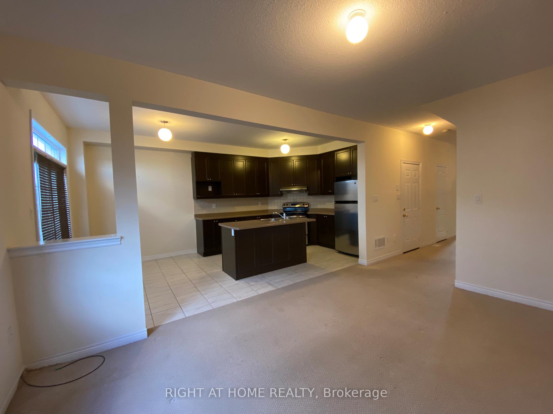 Photo 7 of 101 Hammersly Boulevard, Markham, Wismer — HOMEH