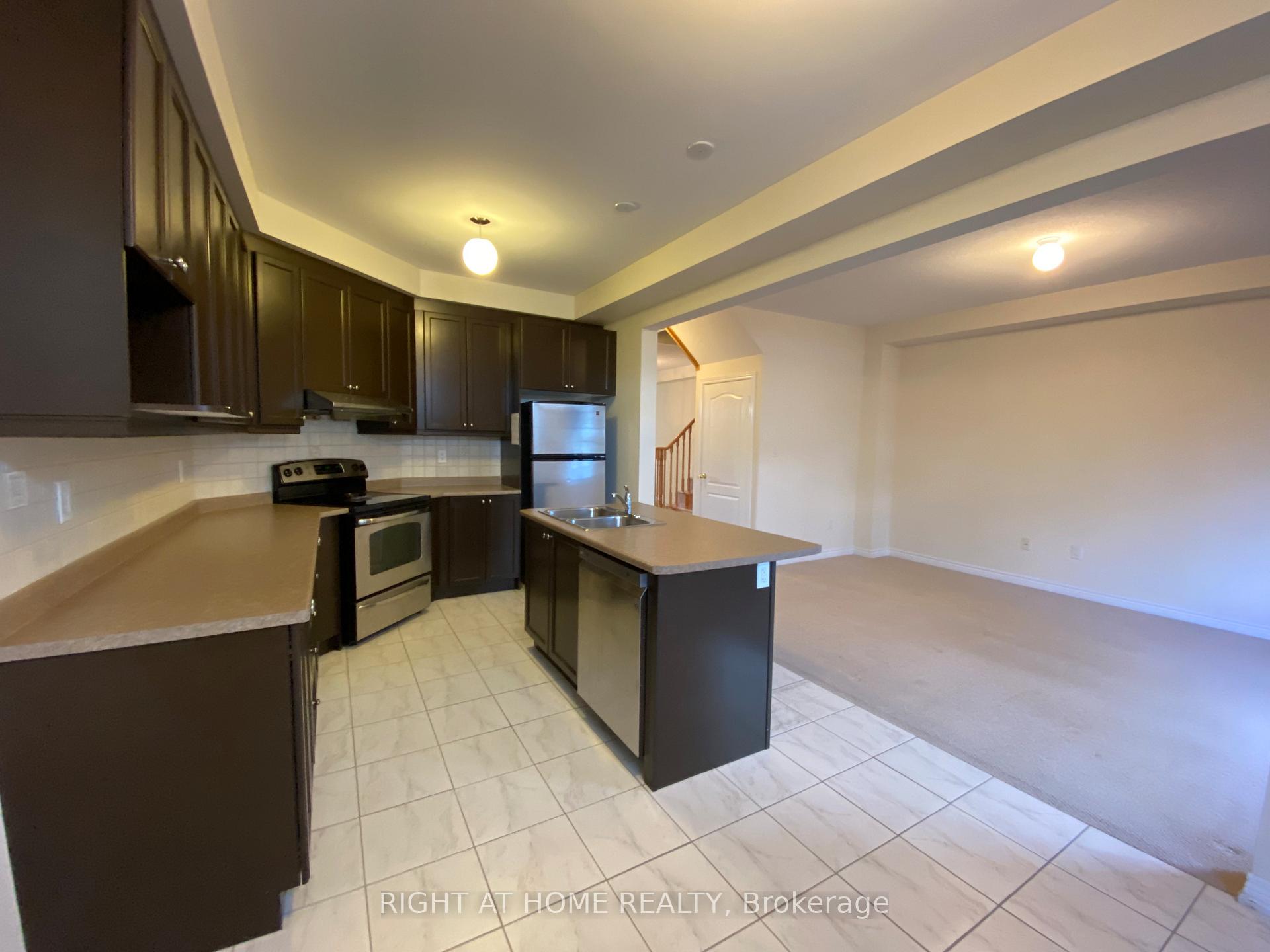 Photo 8 of 101 Hammersly Boulevard, Markham, Wismer — HOMEH