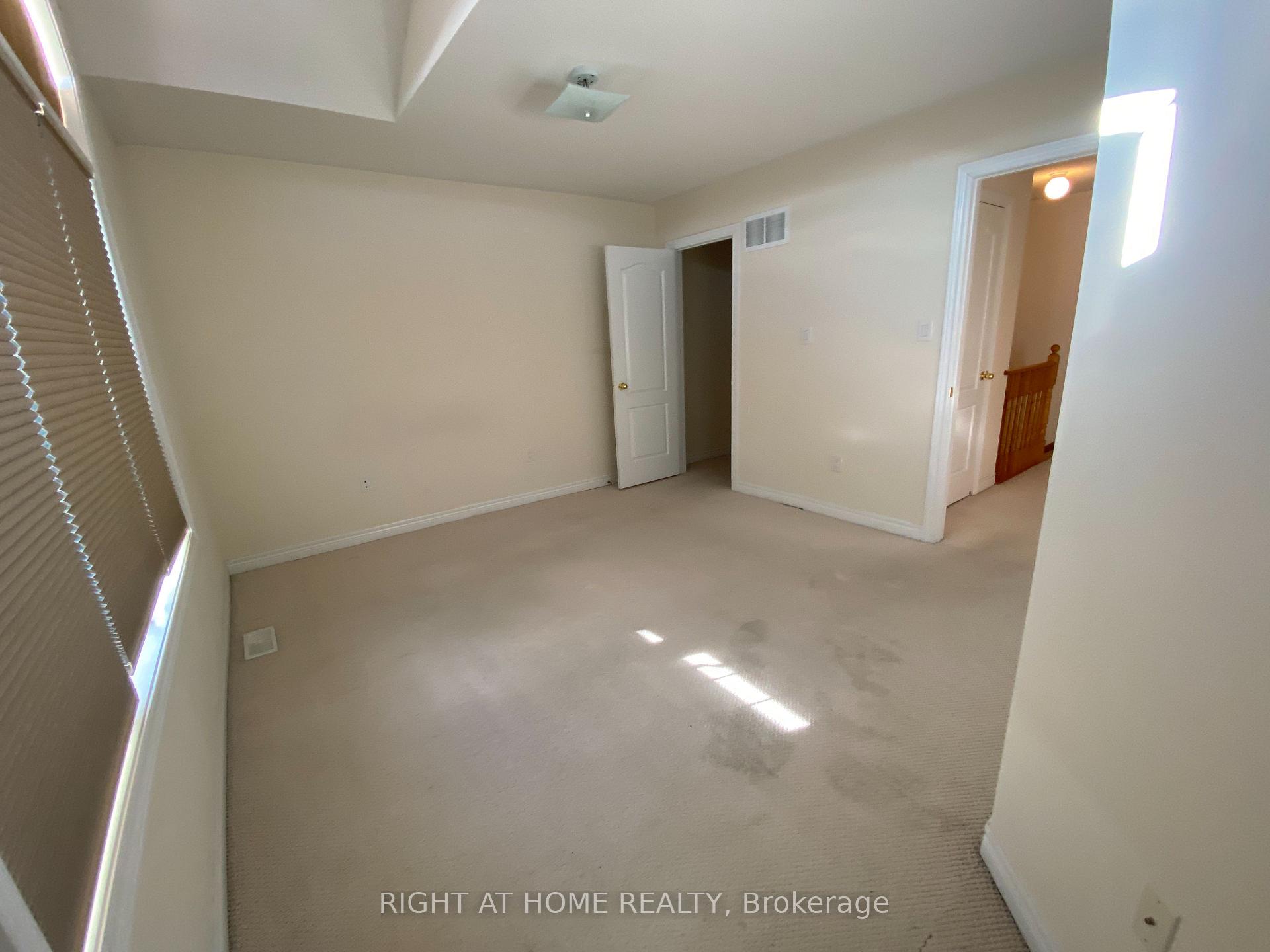 Photo 14 of 101 Hammersly Boulevard, Markham, Wismer — HOMEH