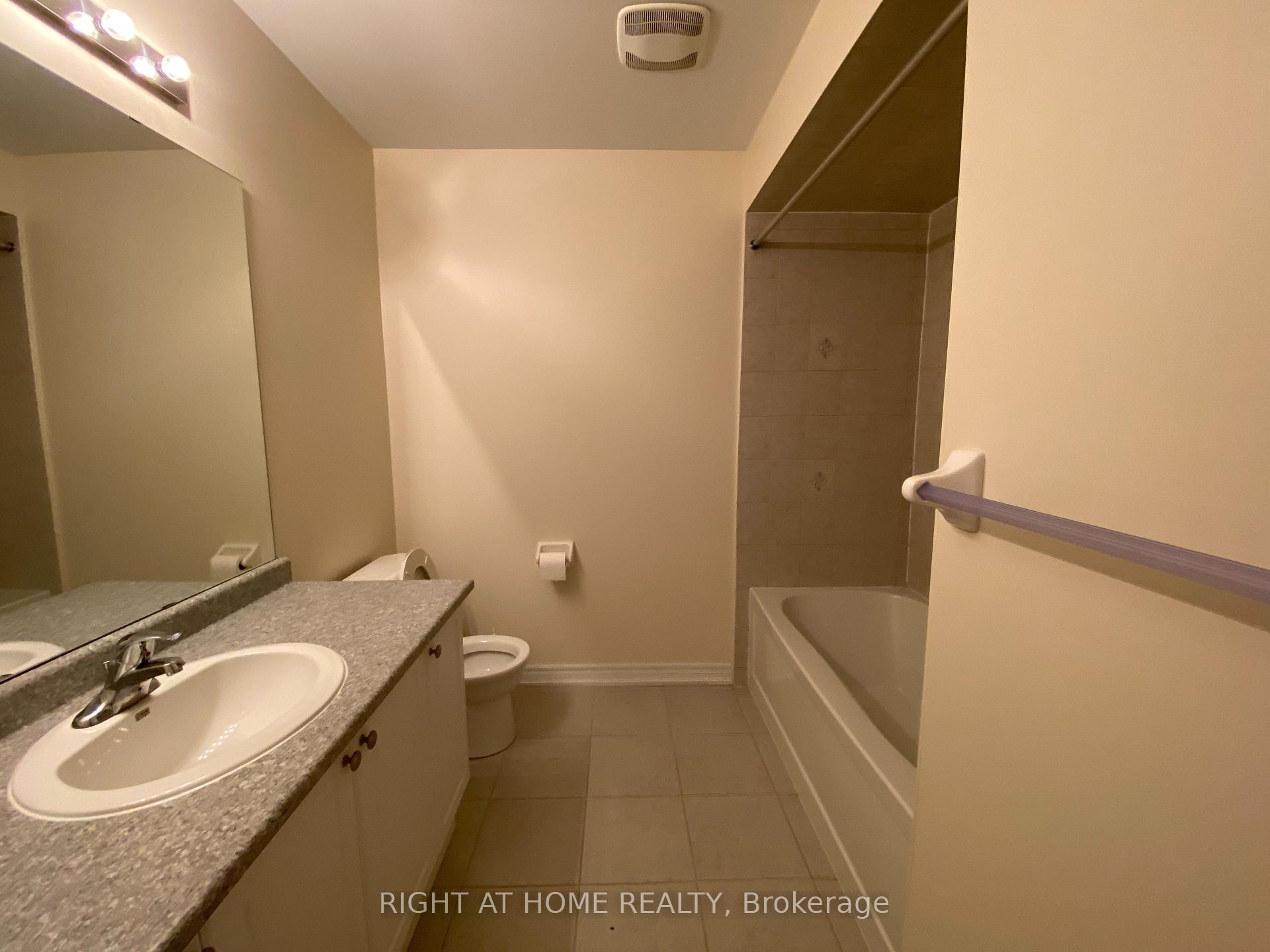 Photo 16 of 101 Hammersly Boulevard, Markham, Wismer — HOMEH