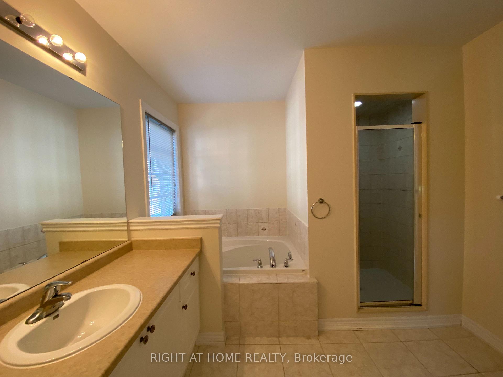 Photo 20 of 101 Hammersly Boulevard, Markham, Wismer — HOMEH