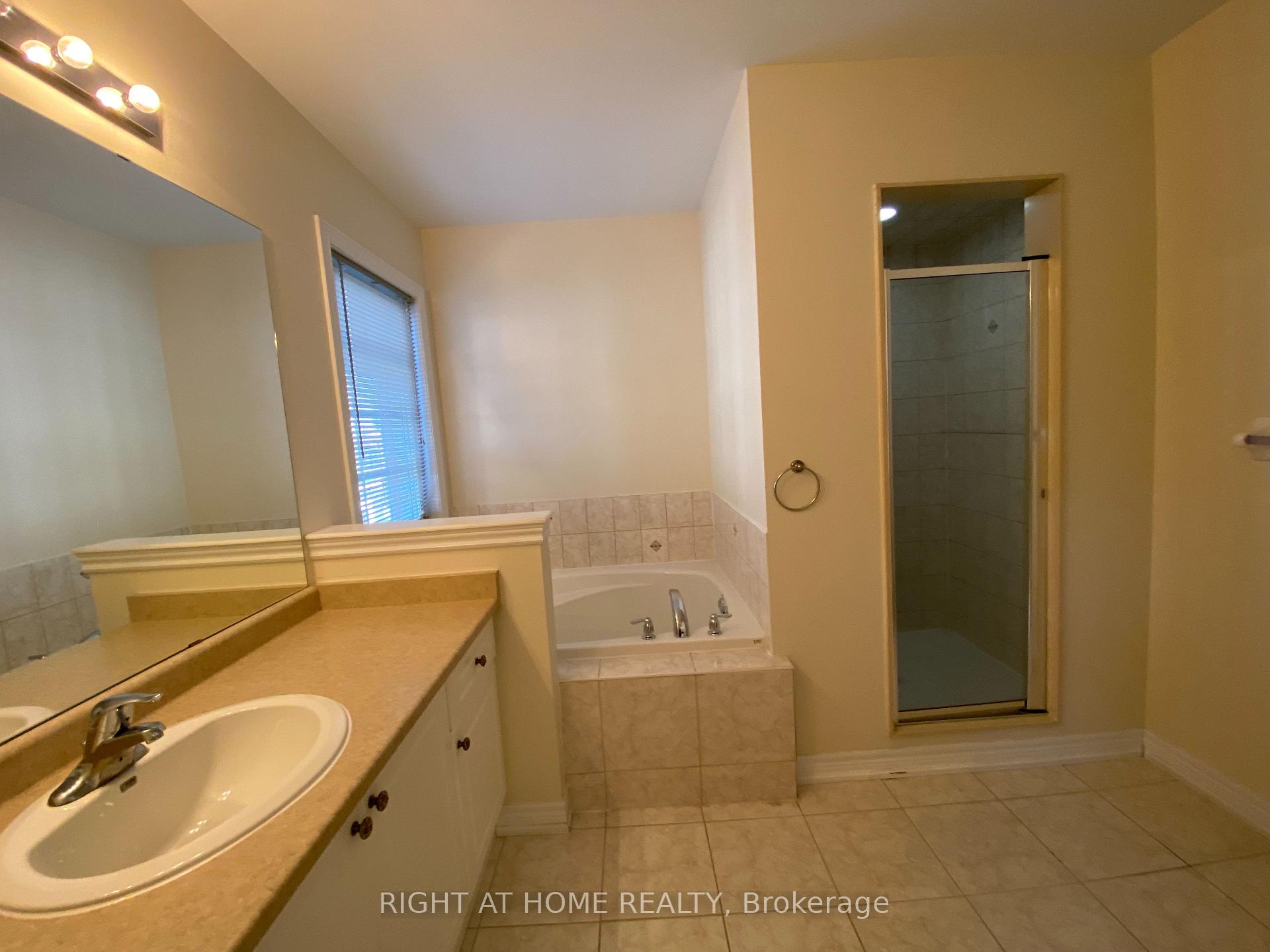 Photo 22 of 101 Hammersly Boulevard, Markham, Wismer — HOMEH
