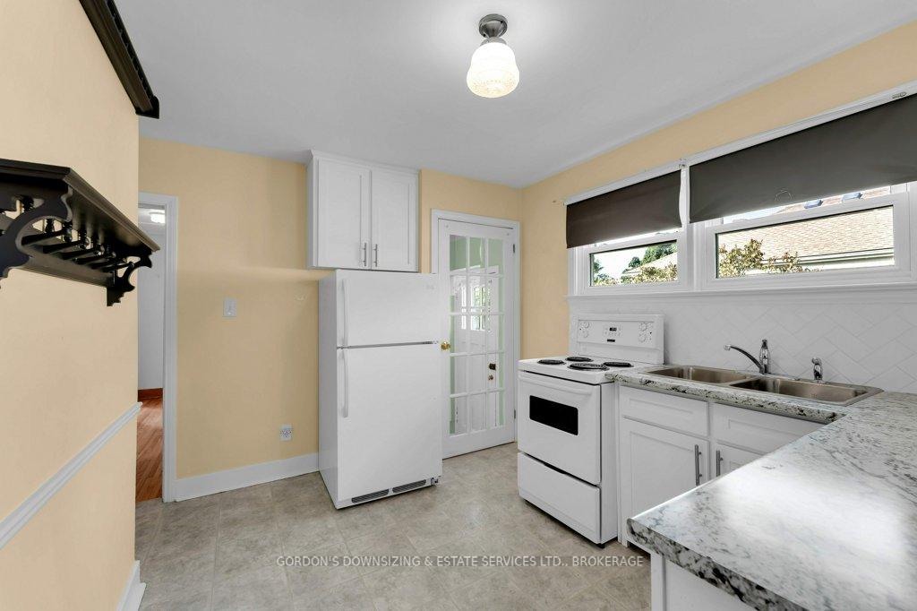 Photo 14 of 19 Cameron Street, Kingston, East of Sir John A. Blvd — HOMEH