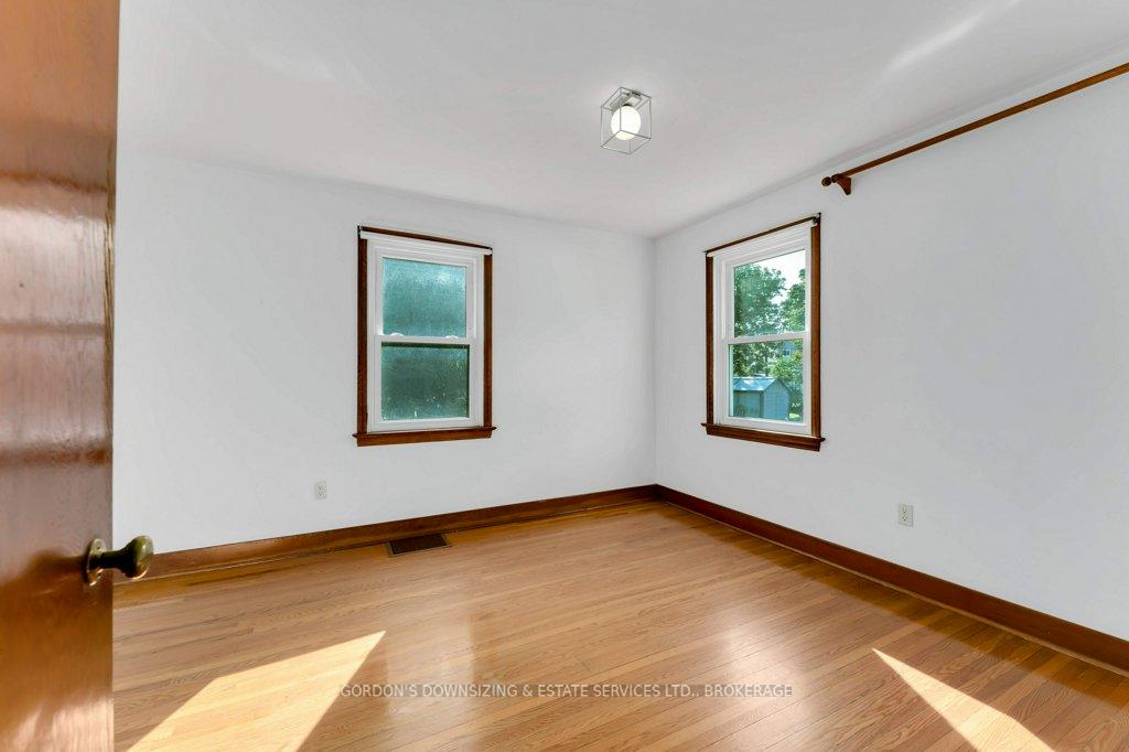 Photo 22 of 19 Cameron Street, Kingston, East of Sir John A. Blvd — HOMEH