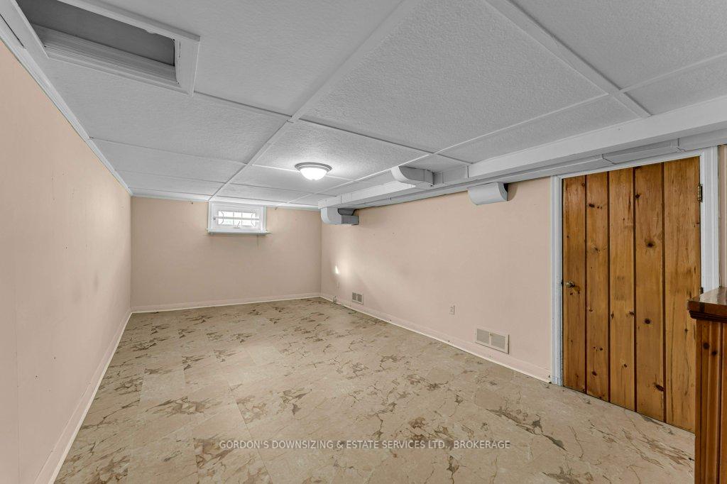 Photo 29 of 19 Cameron Street, Kingston, East of Sir John A. Blvd — HOMEH