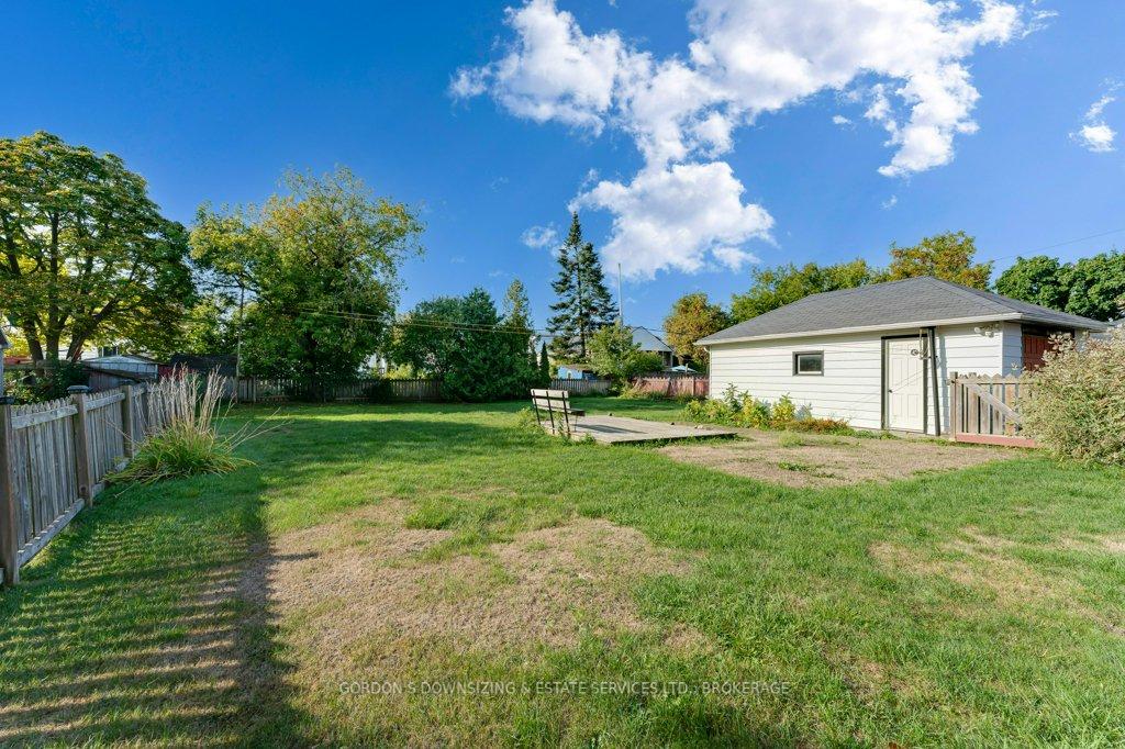 Photo 43 of 19 Cameron Street, Kingston, East of Sir John A. Blvd — HOMEH