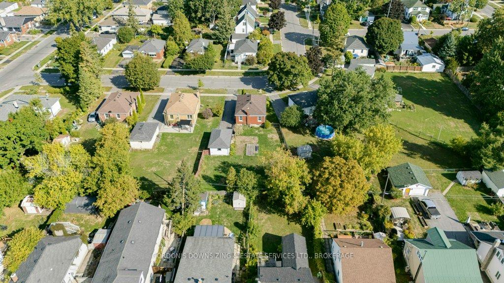 Photo 45 of 19 Cameron Street, Kingston, East of Sir John A. Blvd — HOMEH