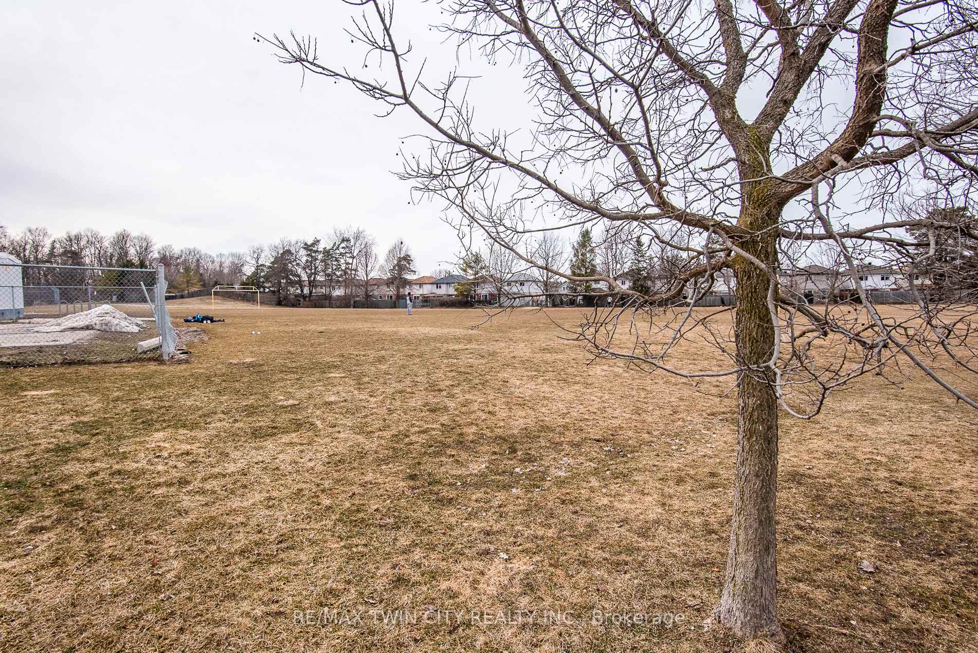 Photo 12 of 143 Activa Avenue, Kitchener — HOMEH