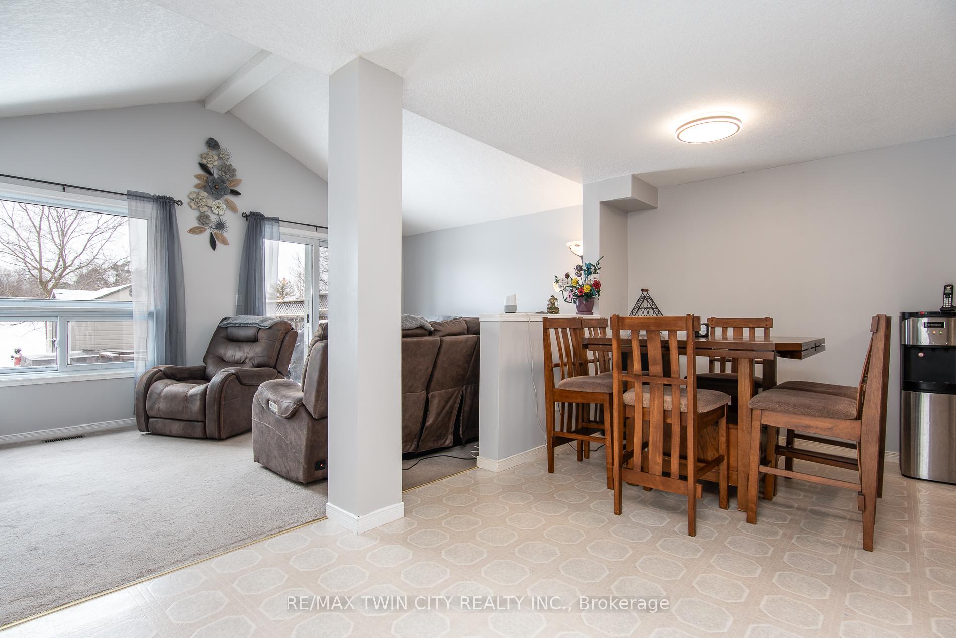 Photo 27 of 143 Activa Avenue, Kitchener — HOMEH