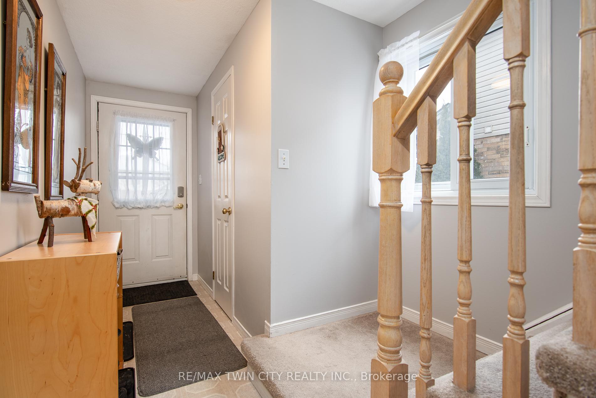 Photo 29 of 143 Activa Avenue, Kitchener — HOMEH