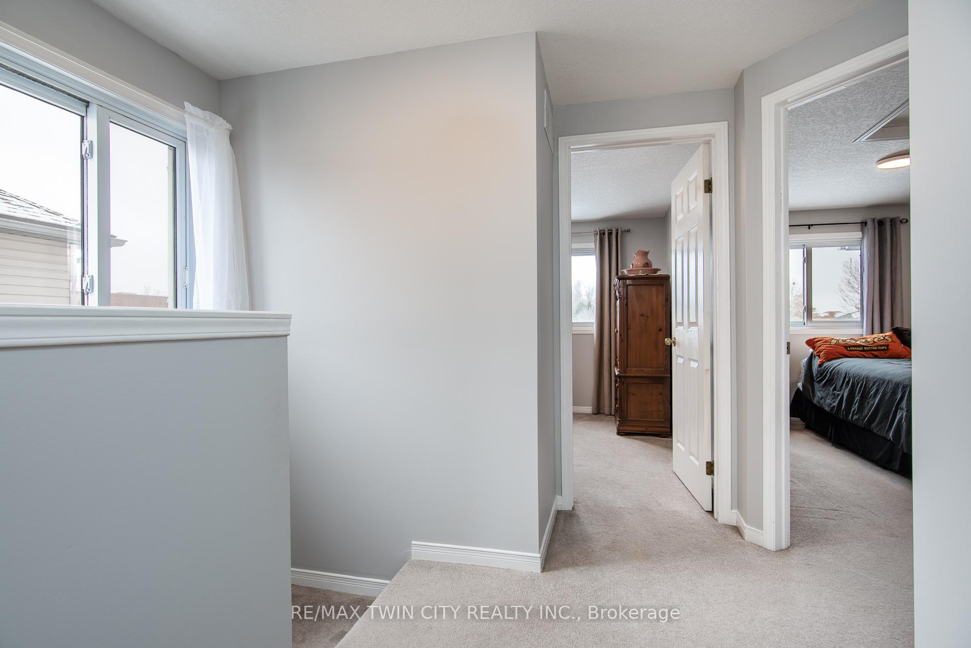 Photo 32 of 143 Activa Avenue, Kitchener — HOMEH