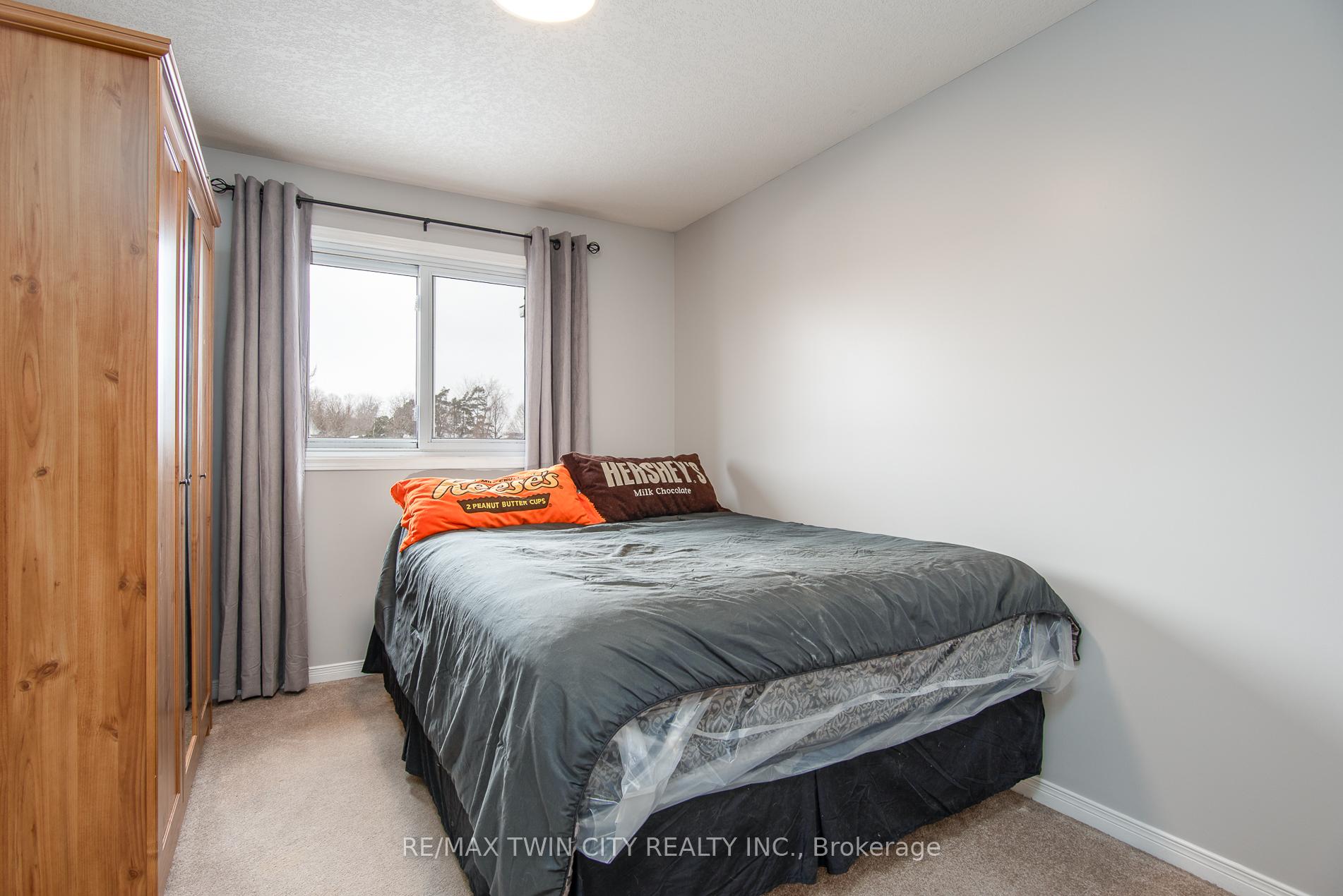 Photo 39 of 143 Activa Avenue, Kitchener — HOMEH