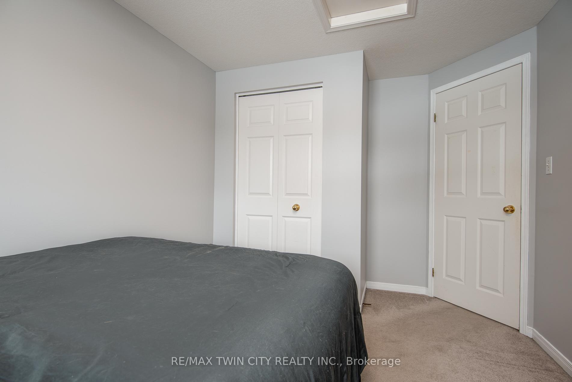 Photo 40 of 143 Activa Avenue, Kitchener — HOMEH
