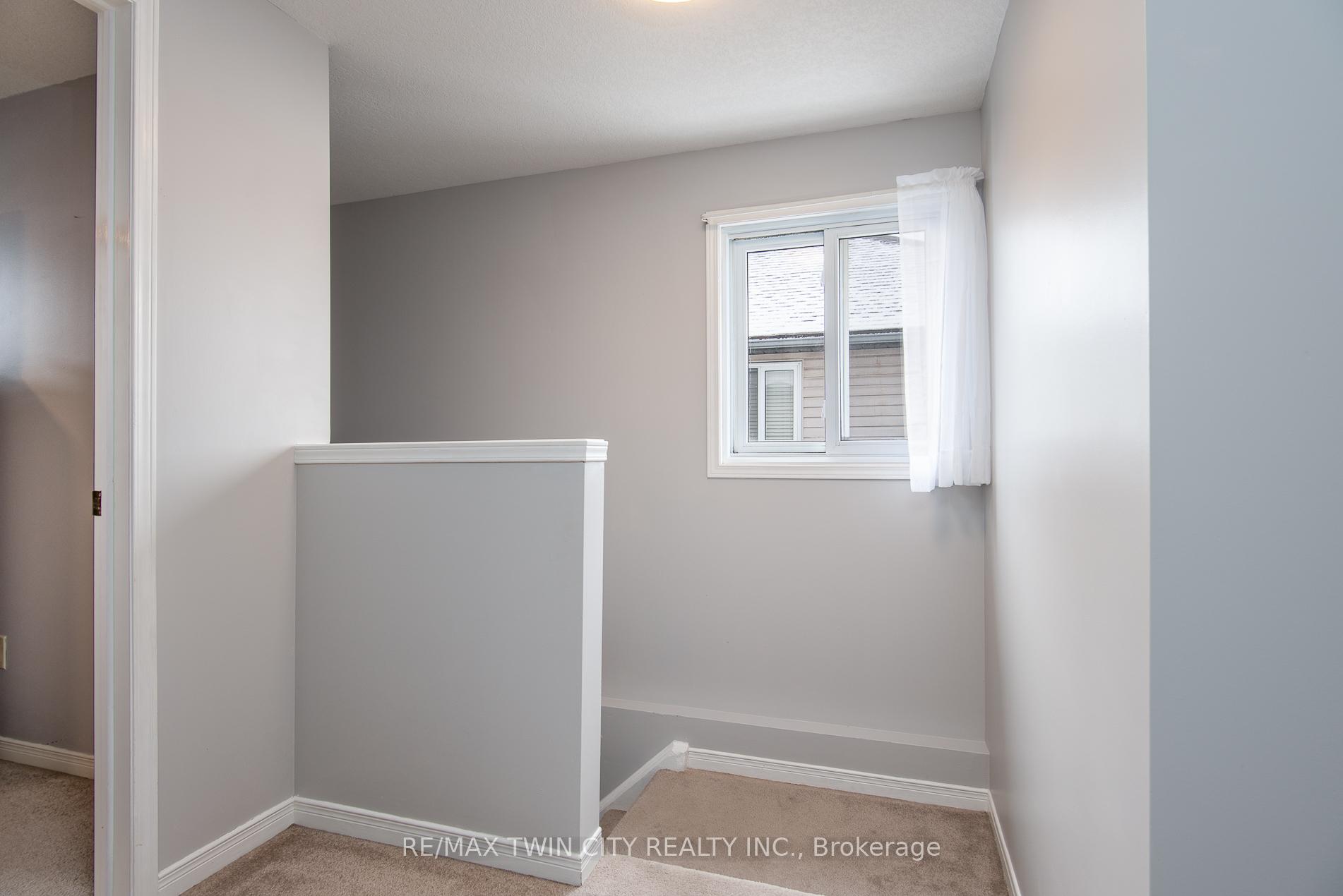 Photo 41 of 143 Activa Avenue, Kitchener — HOMEH