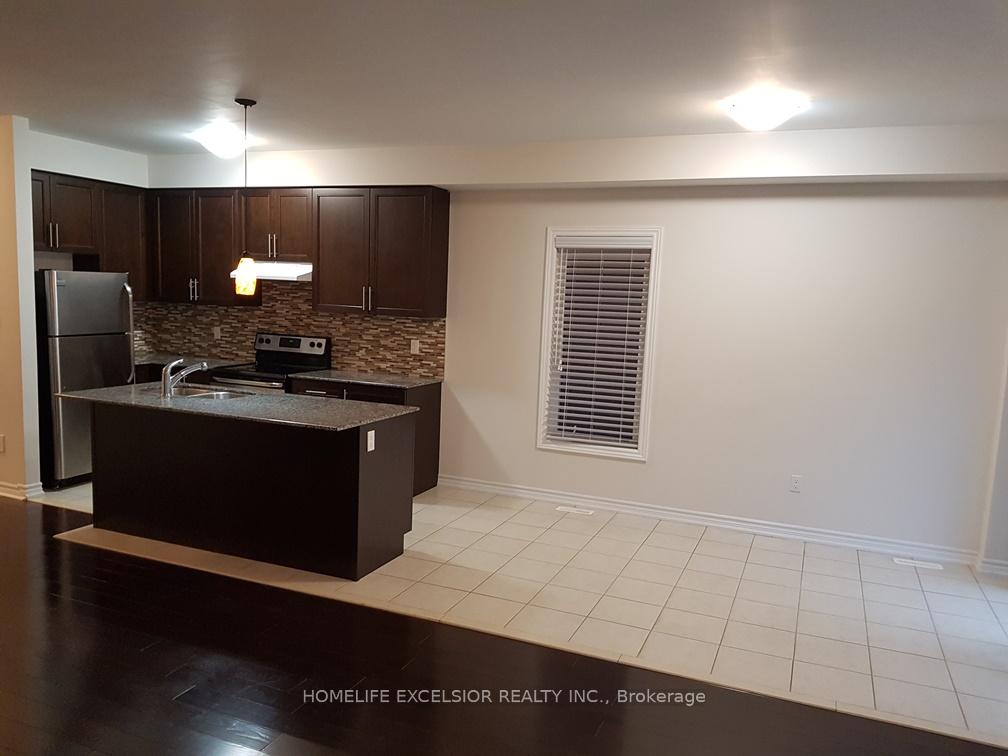 Photo 7 of 723 Hammersly Boulevard, Markham, Wismer — HOMEH