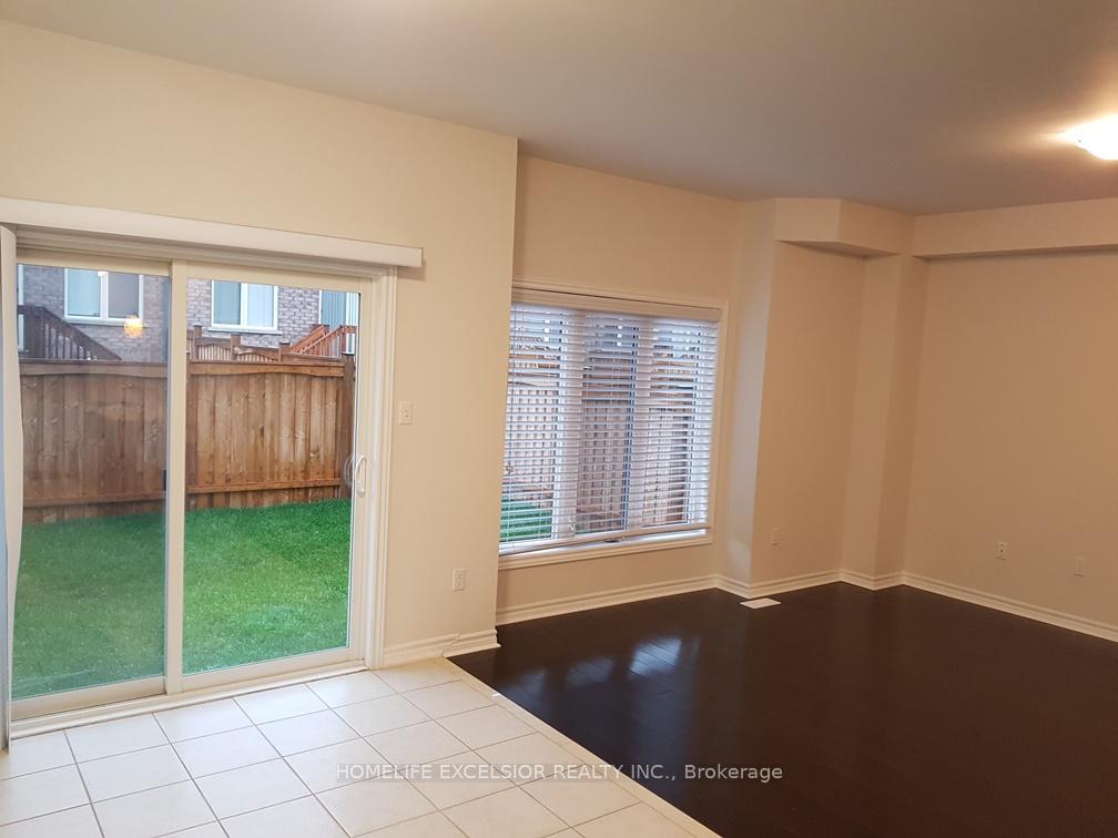 Photo 8 of 723 Hammersly Boulevard, Markham, Wismer — HOMEH