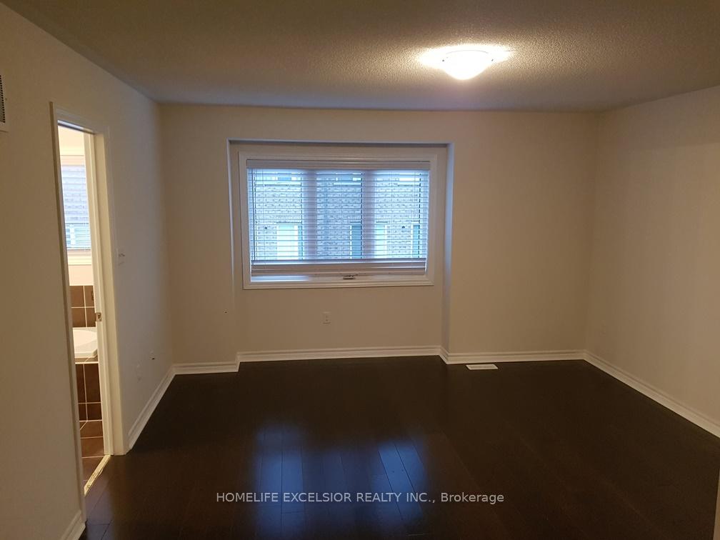 Photo 14 of 723 Hammersly Boulevard, Markham, Wismer — HOMEH