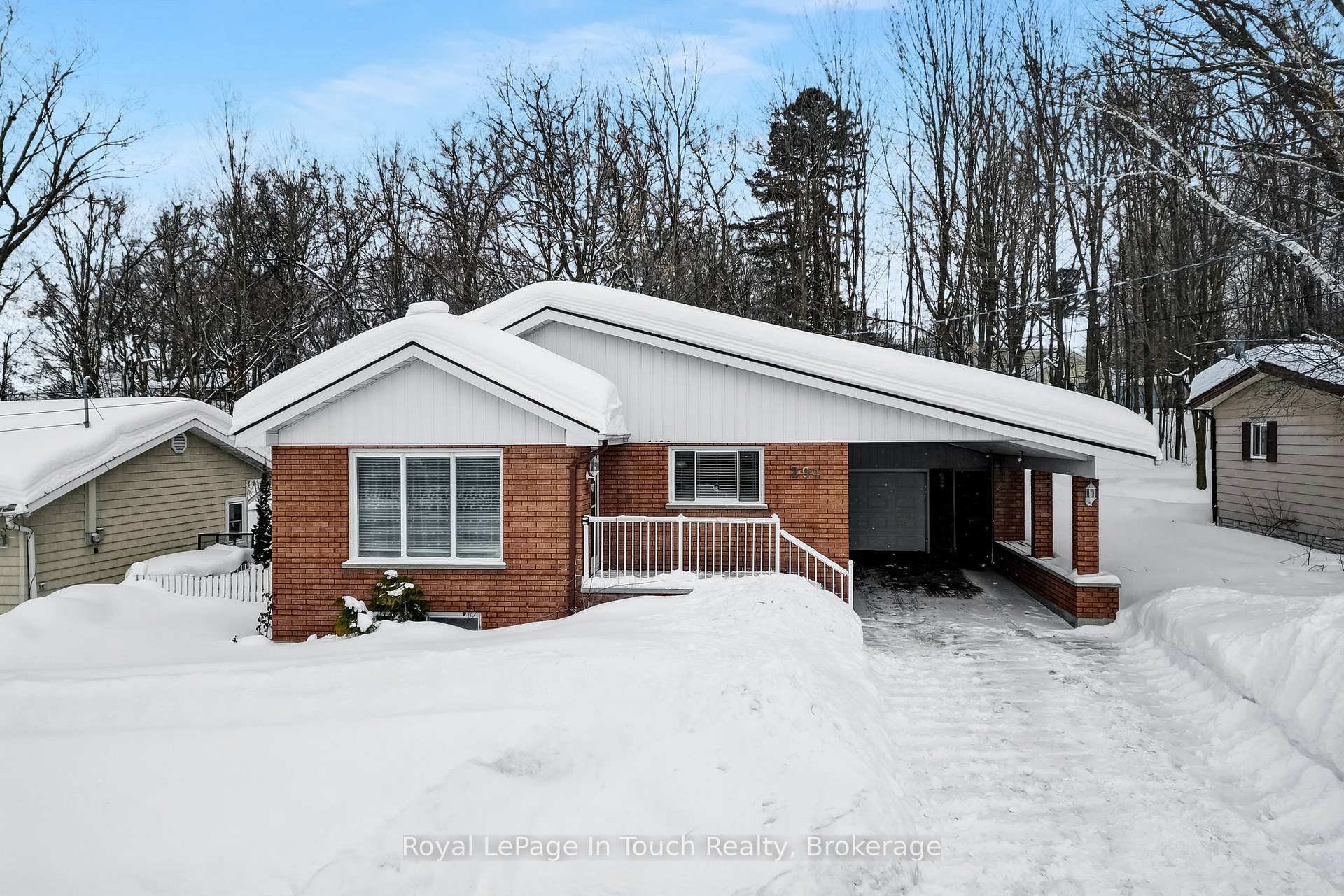 Photo 1 of 294 Eighth Street, Midland — HOMEH