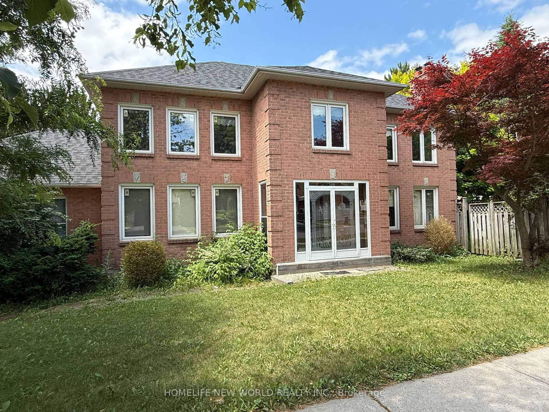 Front of 106 Morrison Crescent