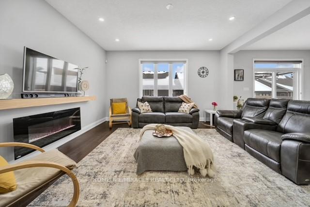 Photo 8 of 199 Forest Creek Drive, Kitchener — HOMEH
