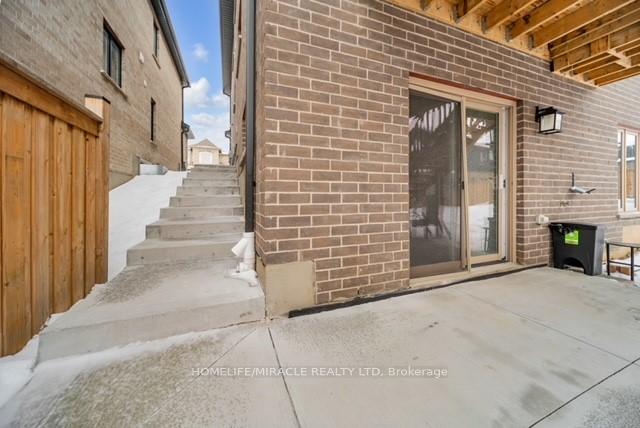 Photo 32 of 199 Forest Creek Drive, Kitchener — HOMEH