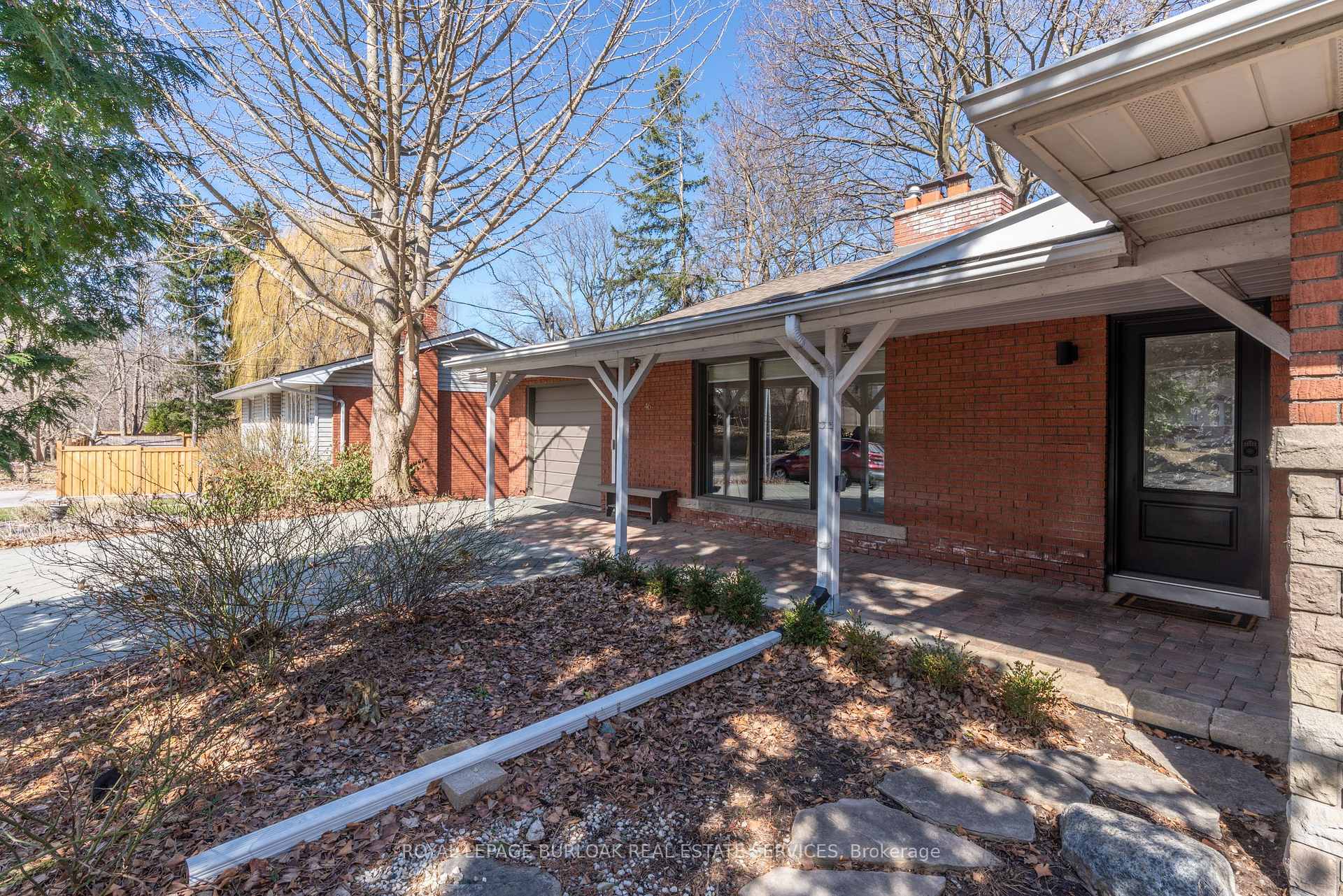 Photo 45 of 46 Osler Drive, Hamilton, Dundas — HOMEH