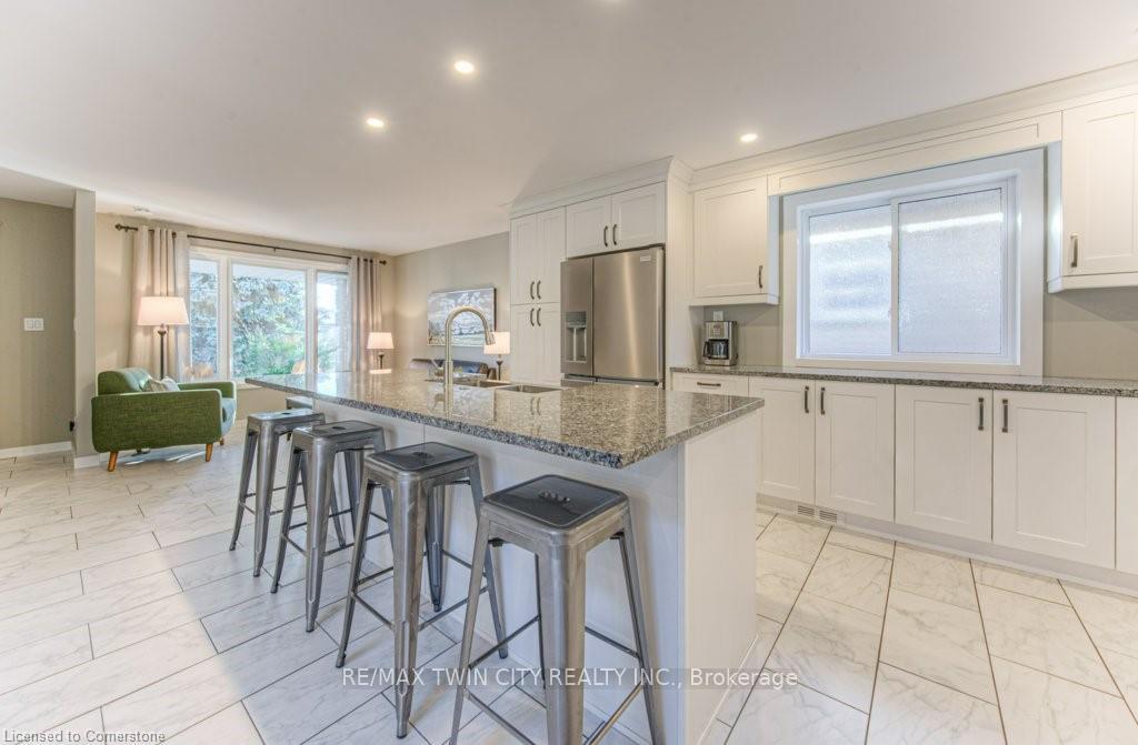 Photo 7 of 94 High Acres Crescent, Kitchener — HOMEH