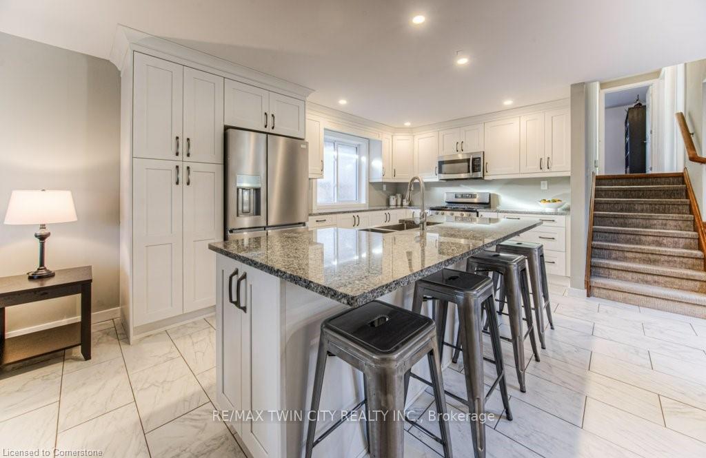 Photo 8 of 94 High Acres Crescent, Kitchener — HOMEH