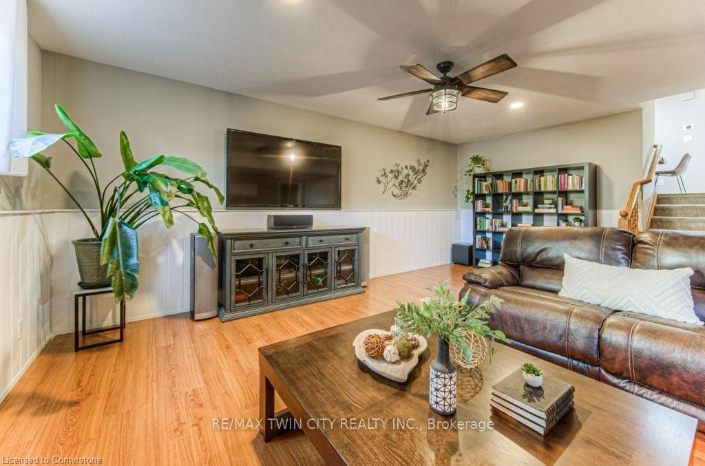 Photo 37 of 94 High Acres Crescent, Kitchener — HOMEH