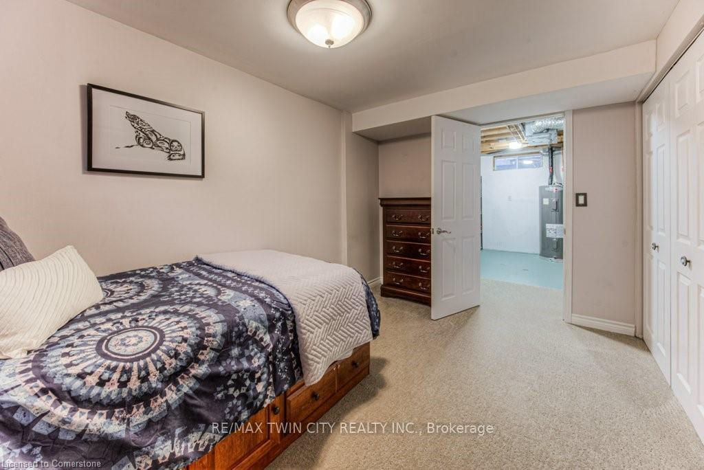 Photo 39 of 94 High Acres Crescent, Kitchener — HOMEH