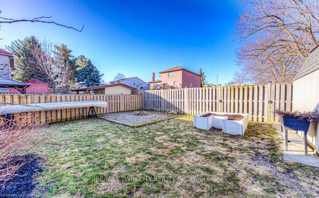 Photo 48 of 94 High Acres Crescent, Kitchener — HOMEH
