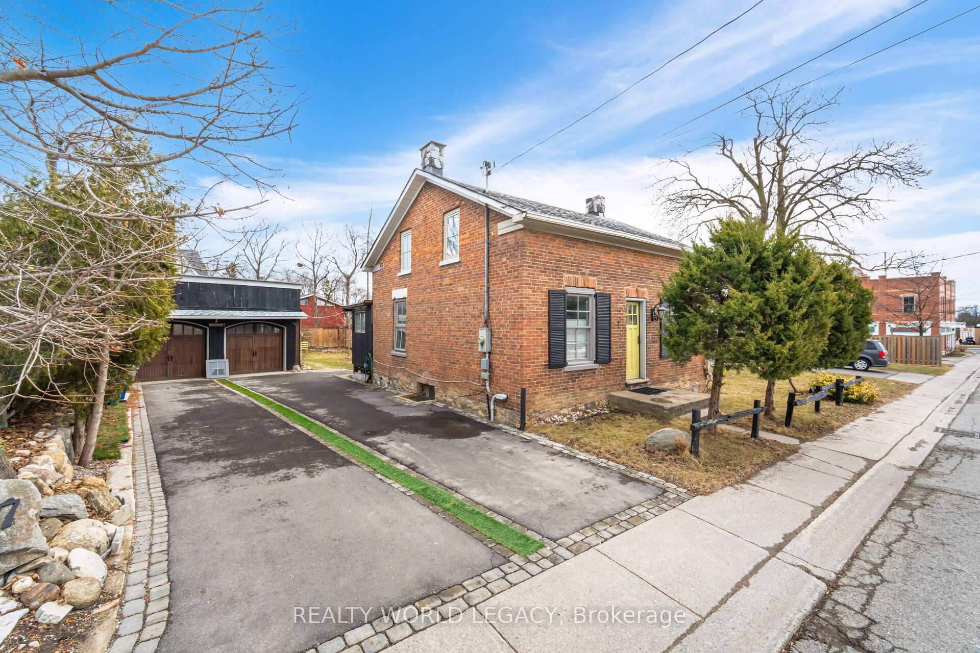 Photo 2 of 7 Jerman Street, Markham, Old Markham Village — HOMEH