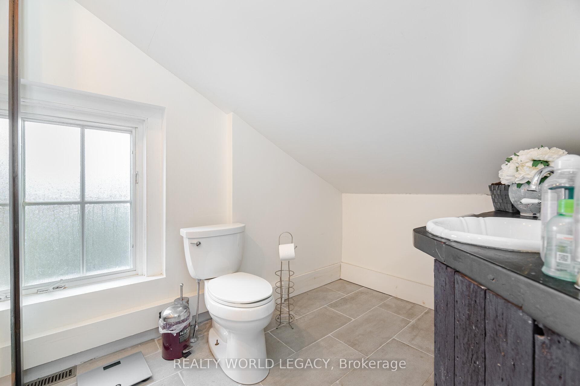 Photo 34 of 7 Jerman Street, Markham, Old Markham Village — HOMEH
