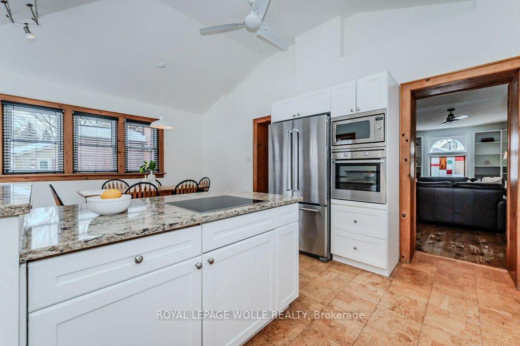 Photo 18 of 69 Krug Street, Kitchener — HOMEH
