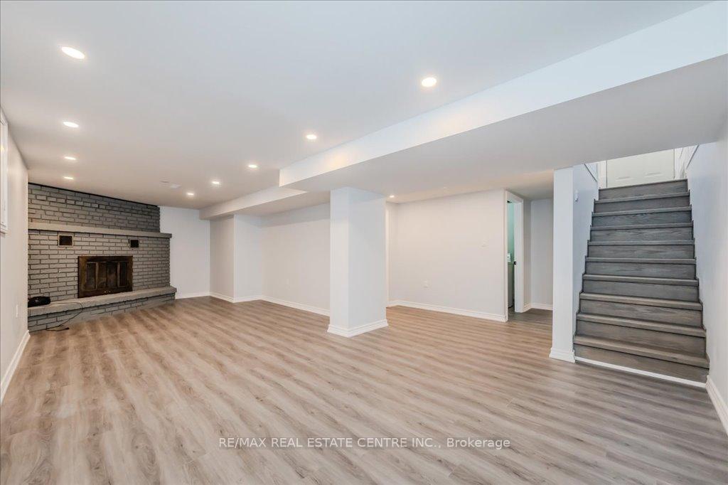 Photo 21 of 34 Shea Crescent, Kitchener — HOMEH