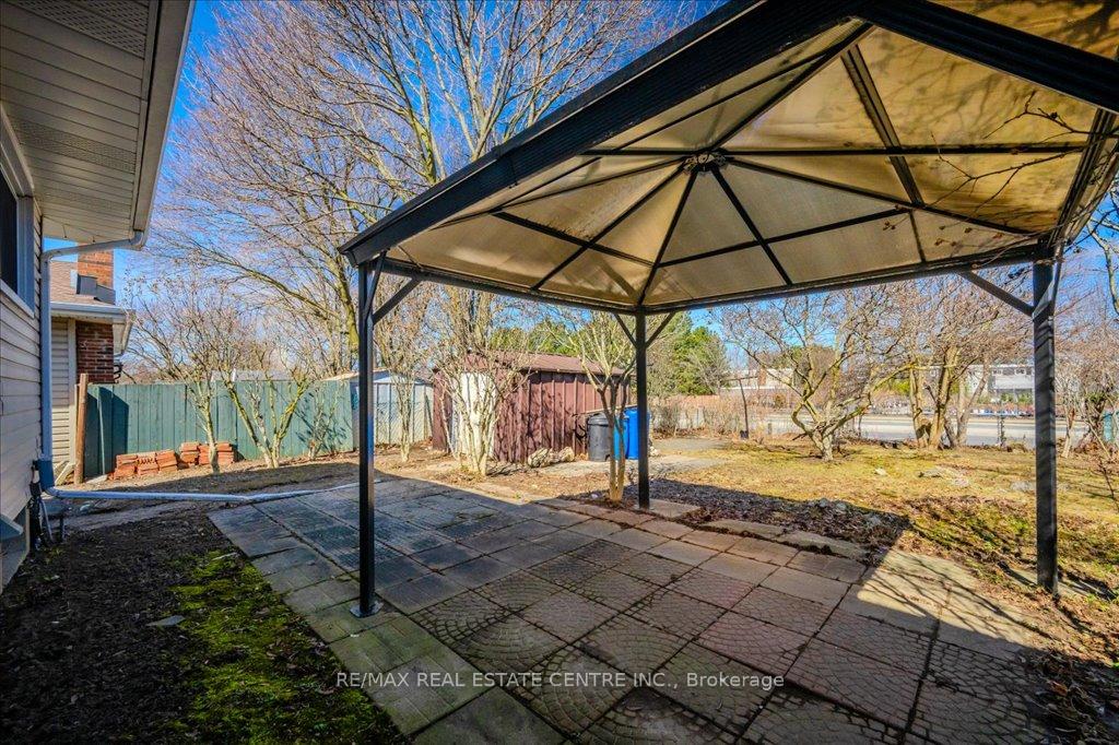 Photo 29 of 34 Shea Crescent, Kitchener — HOMEH