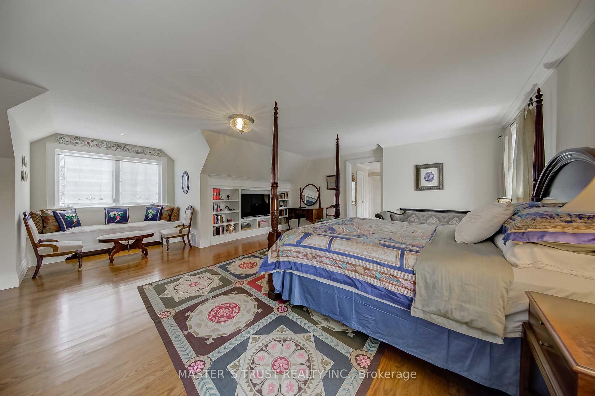 Photo 12 of 73 Babcombe Drive, Markham, Bayview Glen — HOMEH