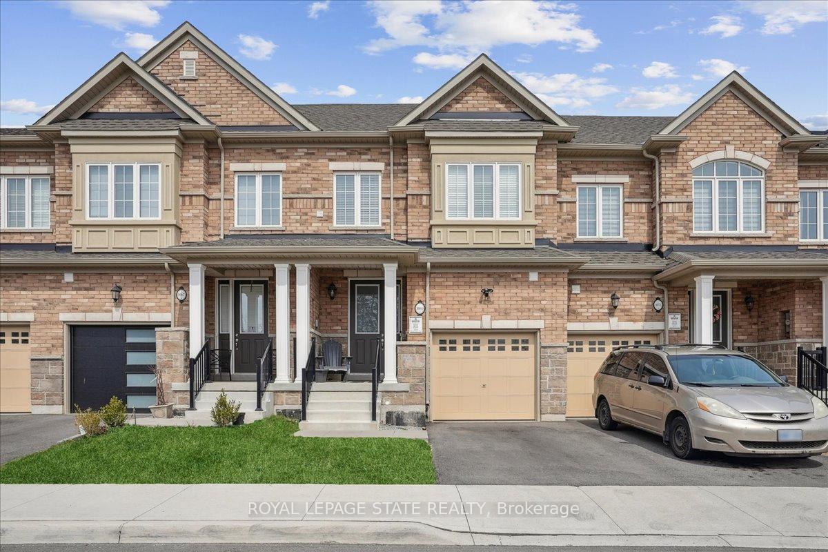 Photo 2 of 1069 Garner Road E, Hamilton, Meadowlands — HOMEH