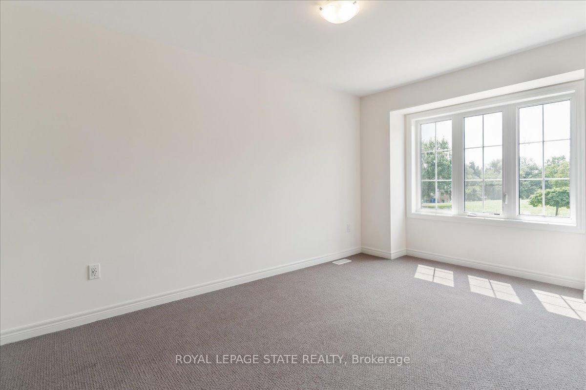 Photo 23 of 1069 Garner Road E, Hamilton, Meadowlands — HOMEH