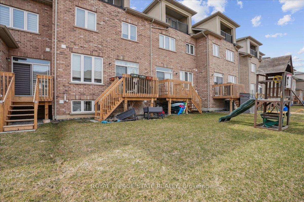 Photo 38 of 1069 Garner Road E, Hamilton, Meadowlands — HOMEH