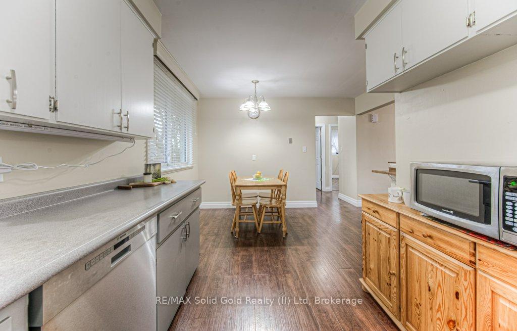 Photo 9 of 67 Wren Place, Kitchener — HOMEH