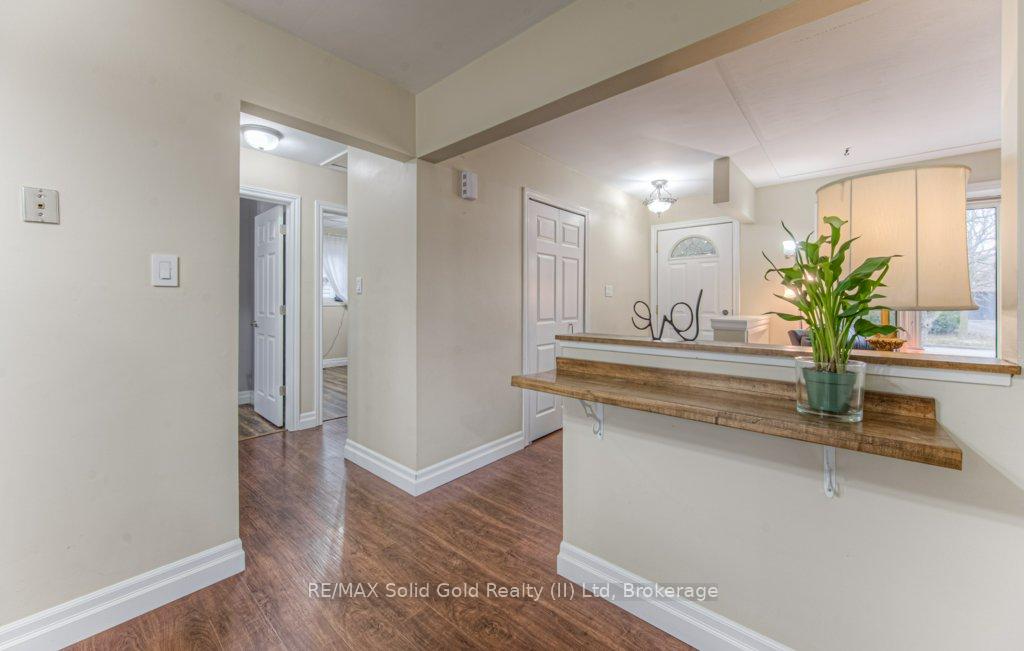 Photo 12 of 67 Wren Place, Kitchener — HOMEH
